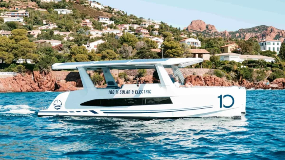 M.10 by Millikan Boats